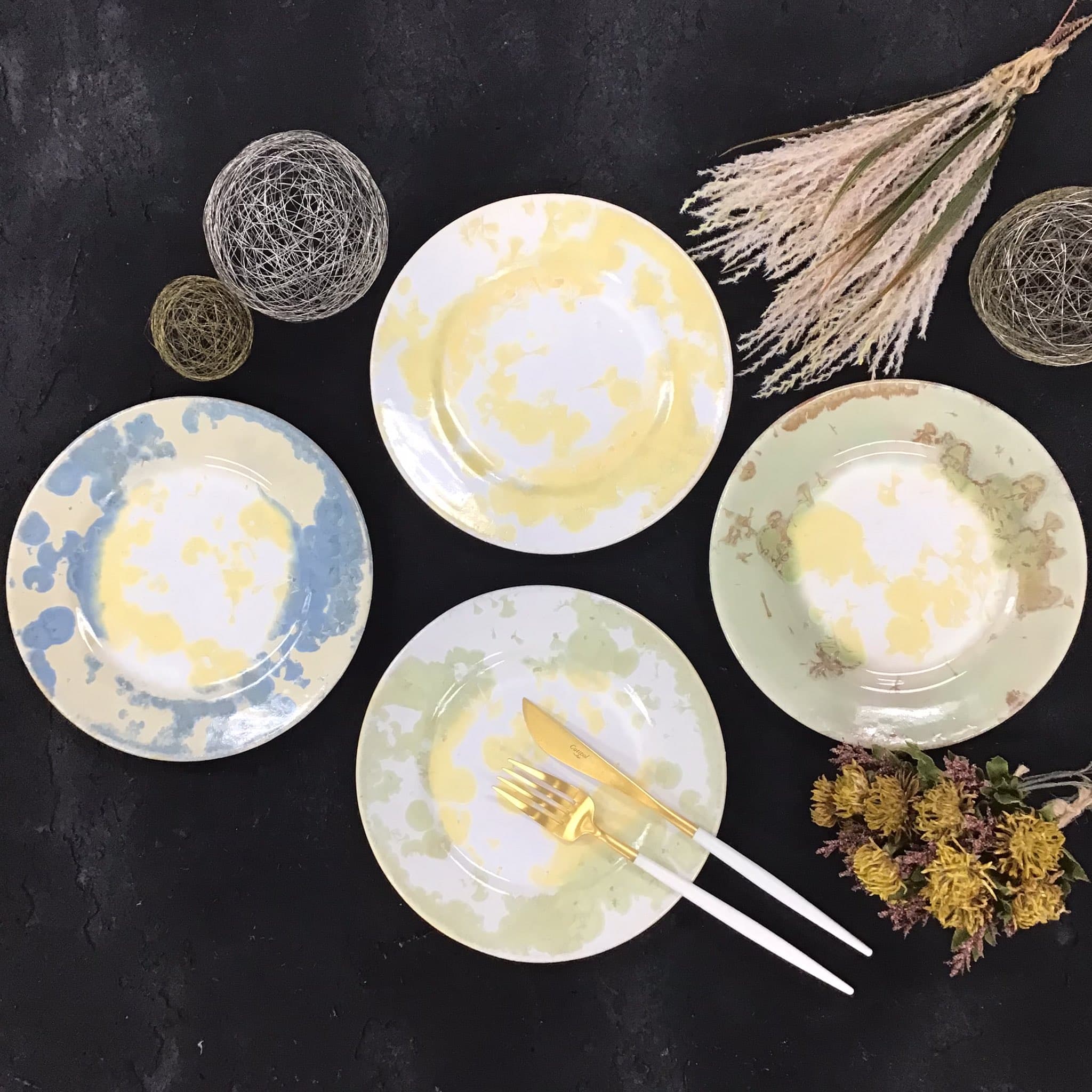 オンザテーブル